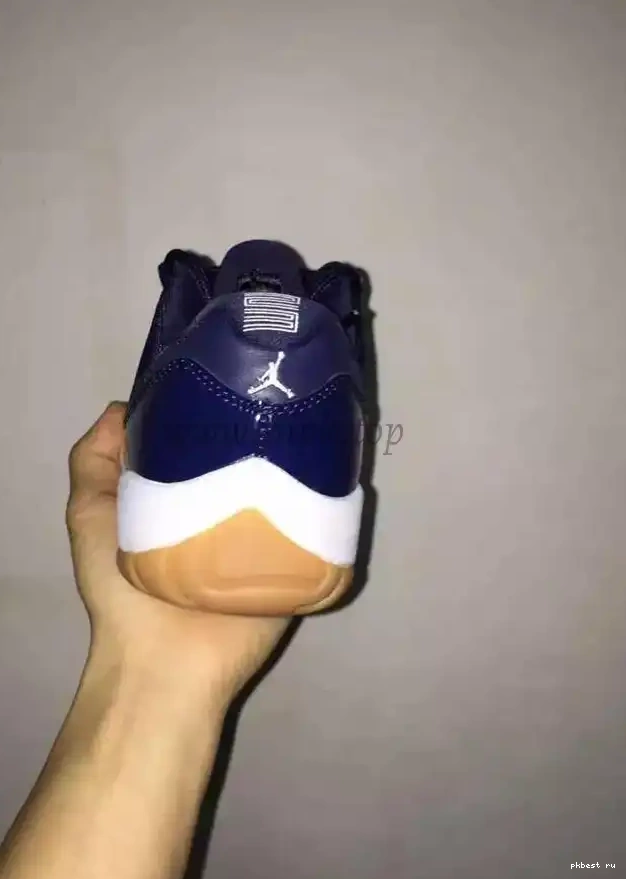 Authentic Air Navy Gum Jordan Low 11 0519